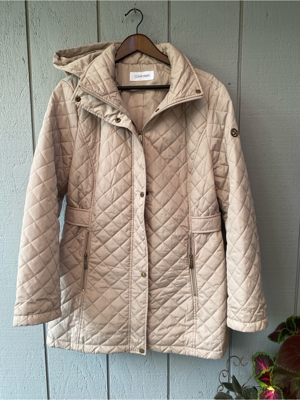 Calvin Klein Quilted Hooded Jacket in Light Beige